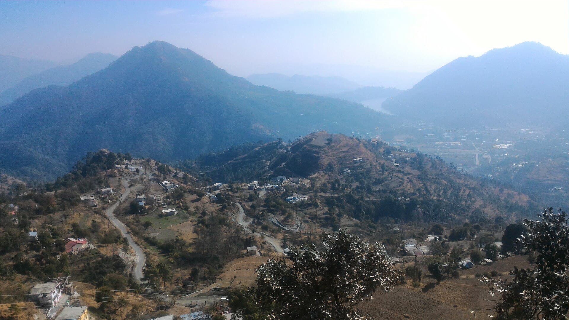 Winter light on hills near Bhimtal and Nainital