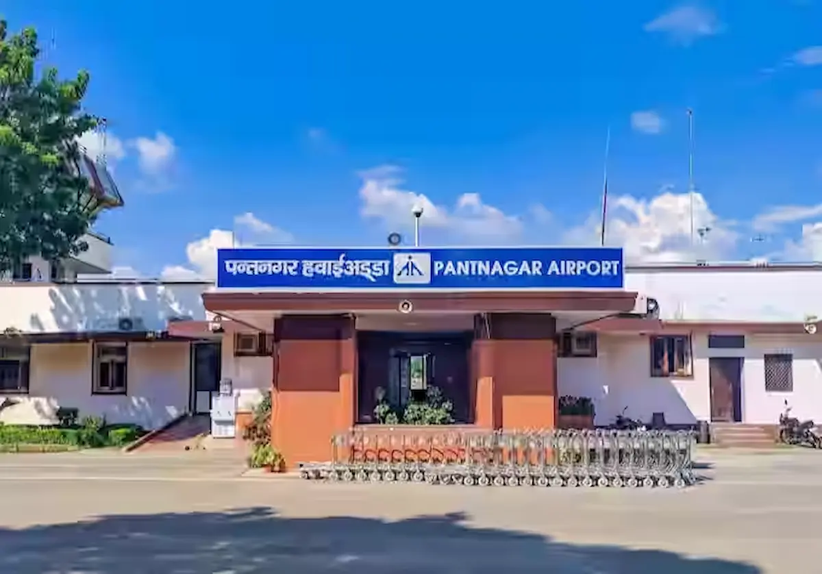 Nearest airport to Nainital – Pantnagar Airport terminal in Uttarakhand