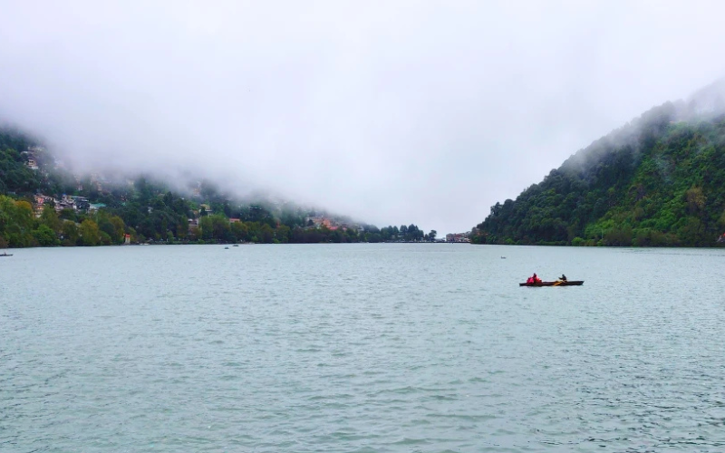 Naini Lake surrounded by hills in Nainital, Uttarakhand.